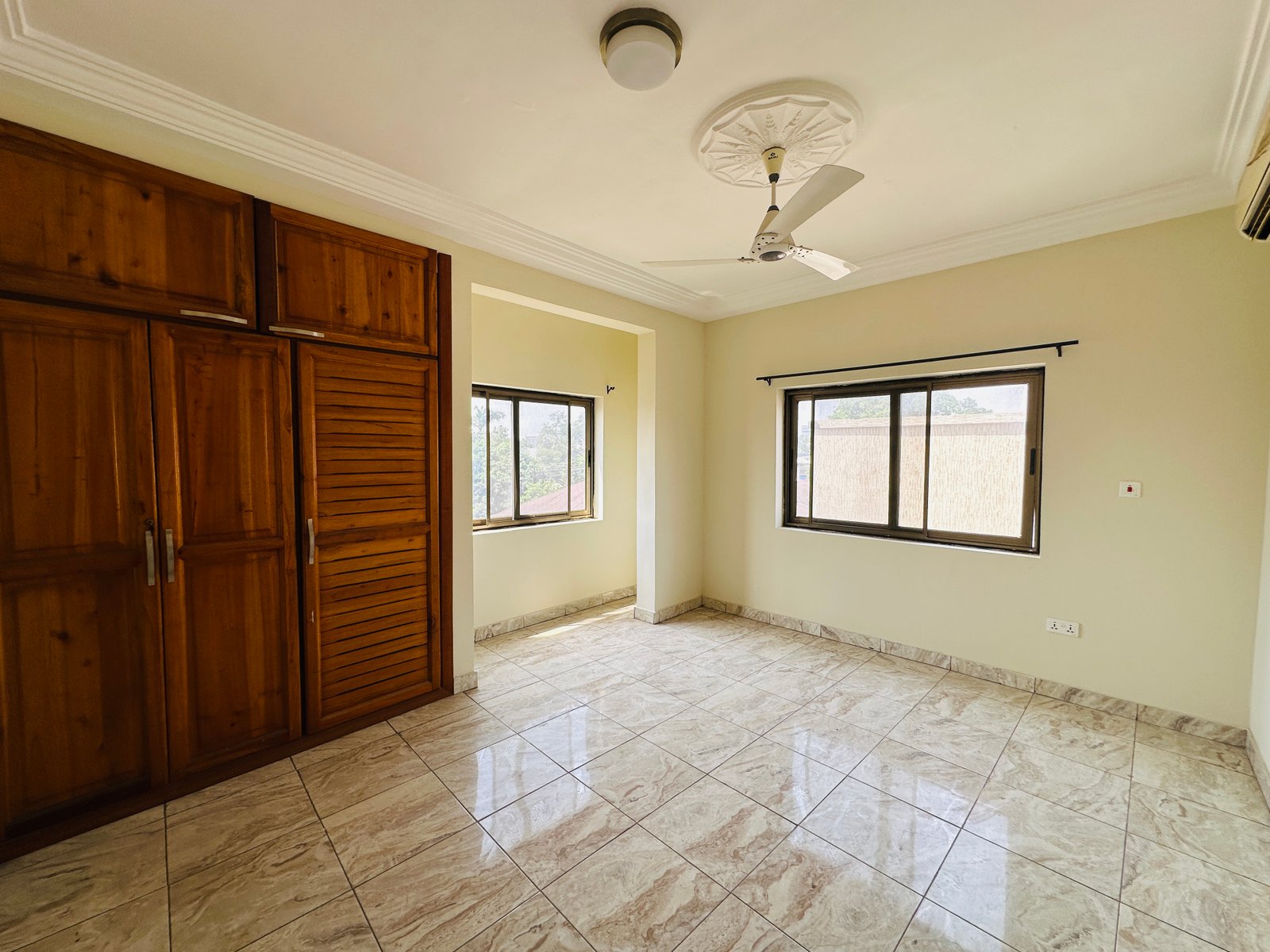 listing10